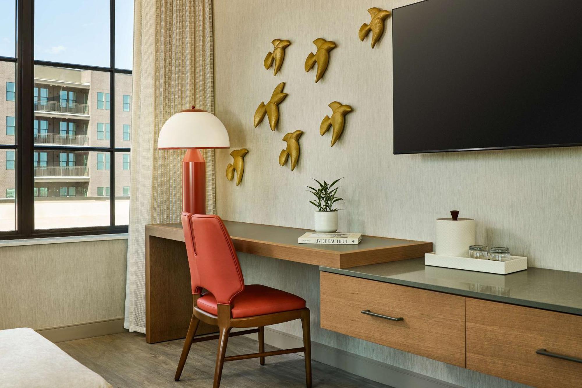 Lively On Oak City, Tapestry By Hilton Hotel Oklahoma City