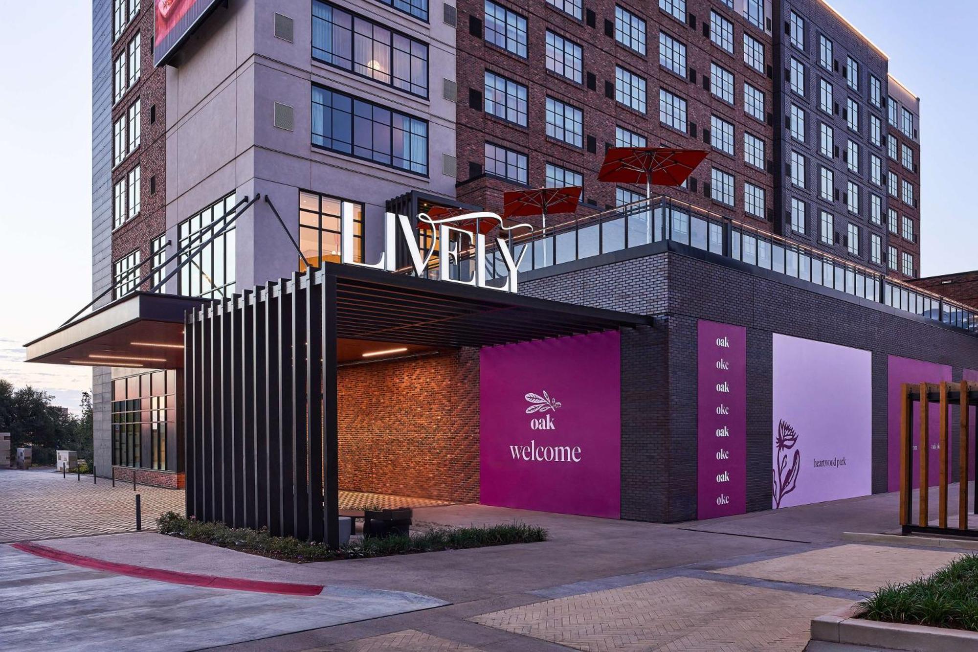 Lively On Oak City, Tapestry By Hilton 4* Oklahoma City