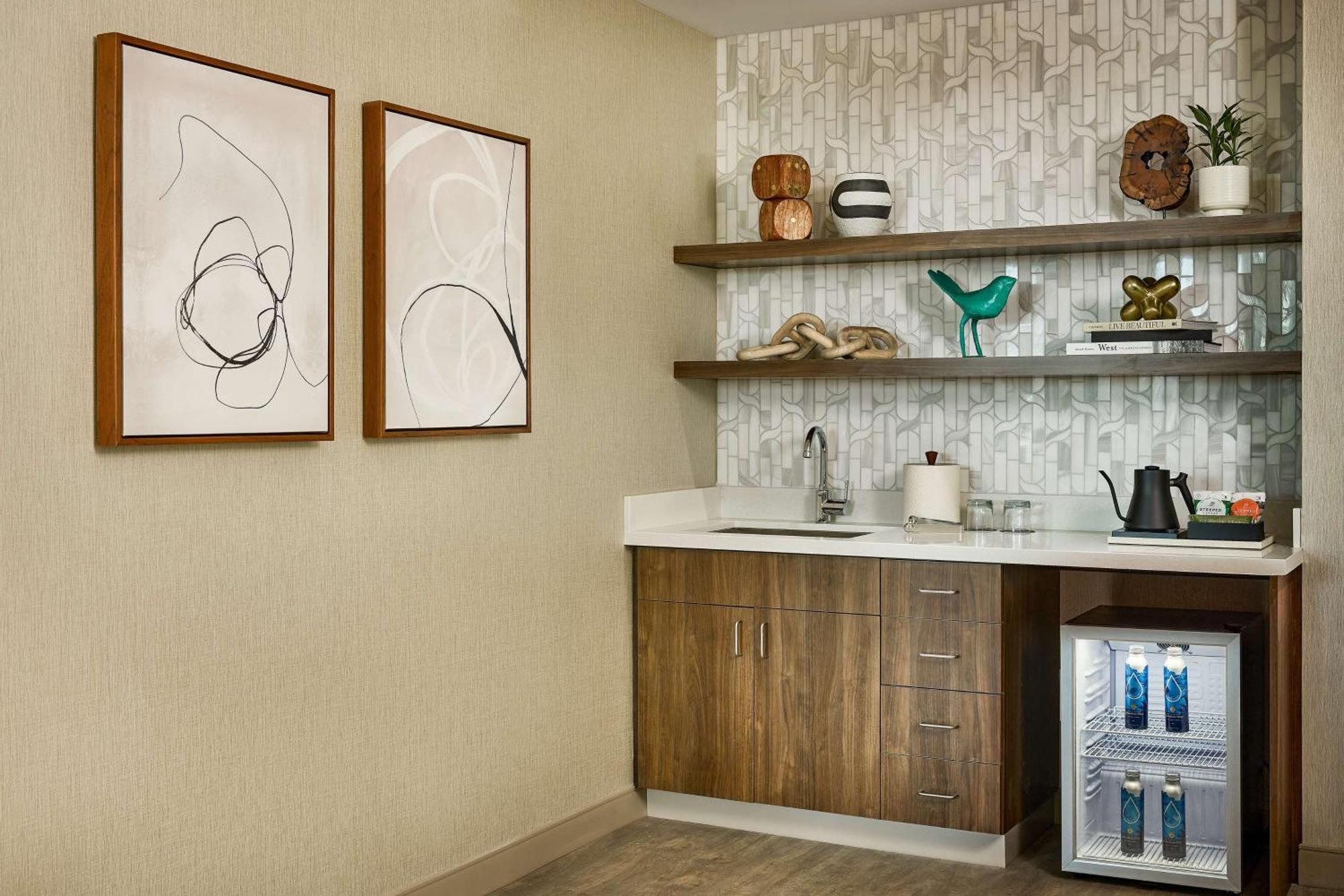 Lively On Oak City, Tapestry By Hilton Oklahoma City